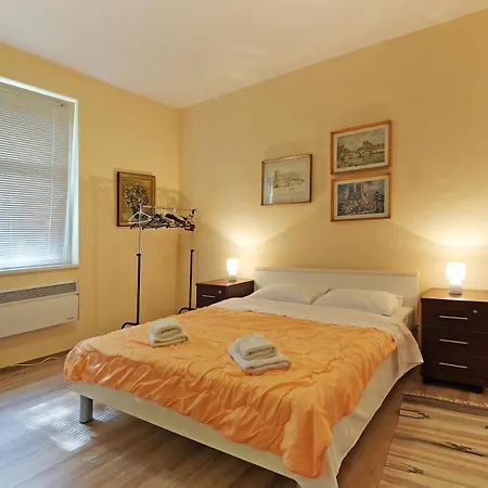 Paradise Sunny Apartment Belgrad